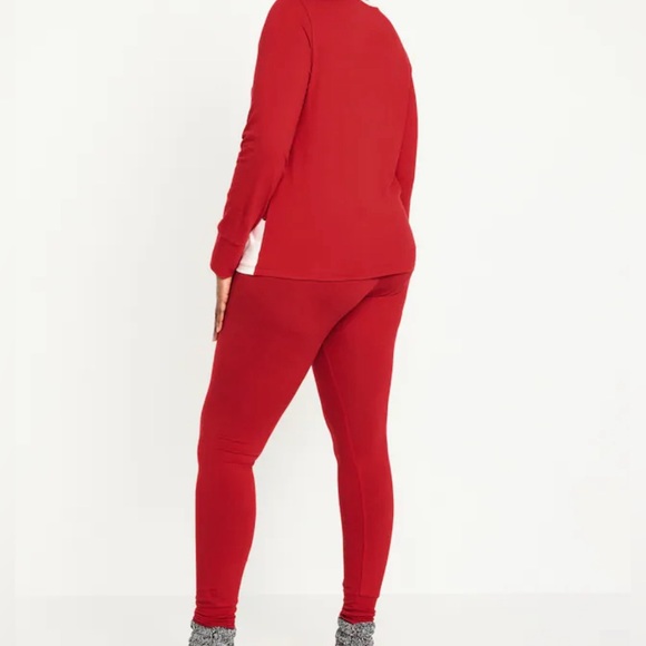 NWT Old Navy Santa Women’s Family Matching Pajamas - Picture 5 of 7